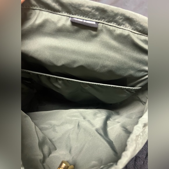 Herschel Supply Co. Orion Retreat Mini Backpack includes Vera Bradley Binder - Picture 5 of 7